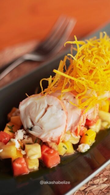 Fruit meets sea, one plate at a time. Sound on. 🔊🦞
Our Lobster Velouté and Lobster Fruit Salad, plated fresh. Light, bright, and built around the season’s best catch.
Which one would you start with?
📞 +501 612-0144
.
.
.
#FruitSeaBelize #LobsterSeasonBelize #BelizeFoodie