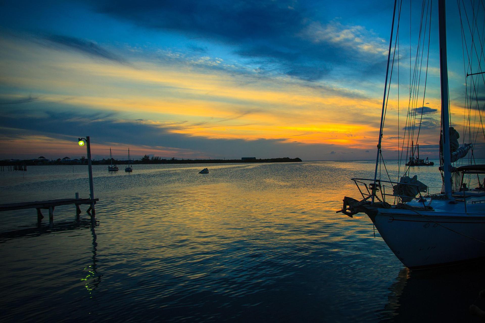 belize-food-tours-one-night-akasha-anchor-dinner-san-pedro