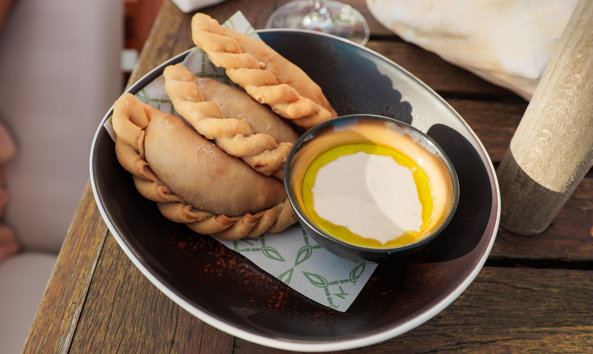 aruna-dining-akasha-empanadas